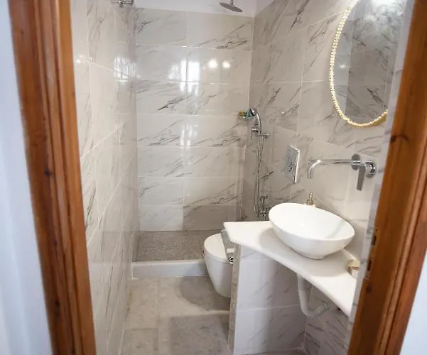 Georgia * Naxos City